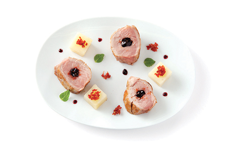Ponthier - Pork tenderloin with a Basle black cherry centre