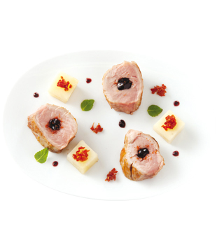 recette Ponthier Pork tenderloin with a Basle black cherry centre Black Cherry 100%  